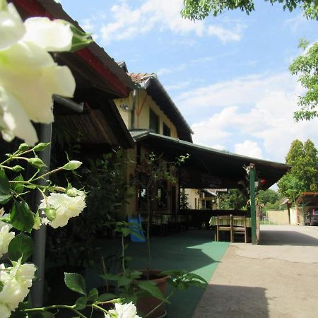 Hôtel Fogado à Palić Extérieur photo