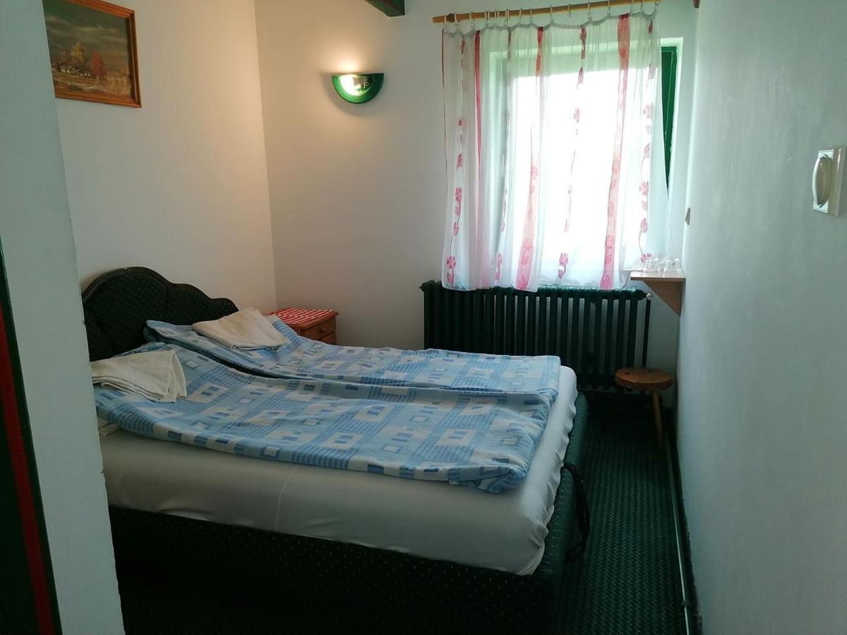 Hôtel Fogado à Palić Extérieur photo